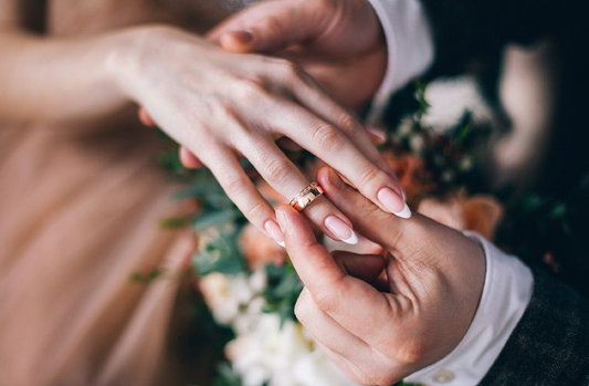 How To Build A Timeless Jewelry Collection