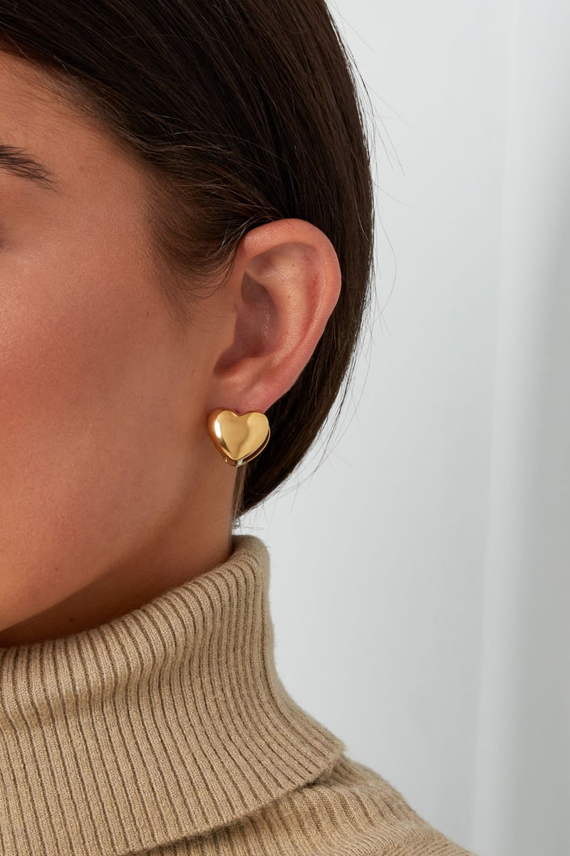 little hearts stud earrings