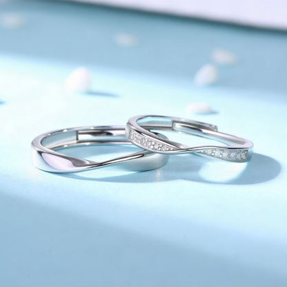 Moissanite Mobius Silver Couple Rings