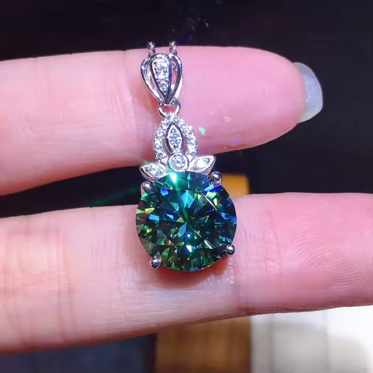 Green Moissanite Silver Pendant Necklace