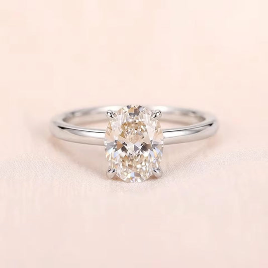 Sterling Silver Oval Zircon Ring